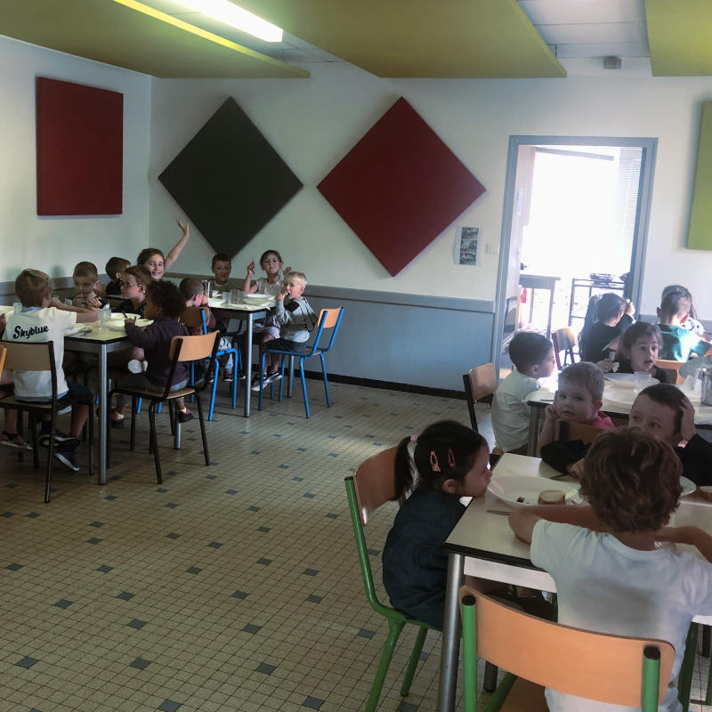 restaurant-scolaire-3